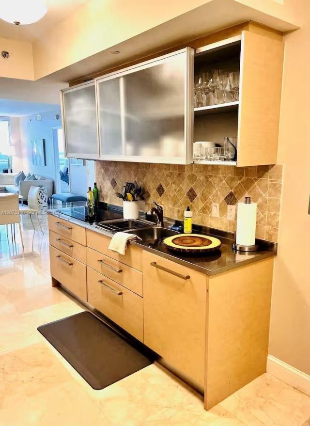 1850 S Ocean Dr , Unit 3508, Hallandale Beach, FL 33009 Photo