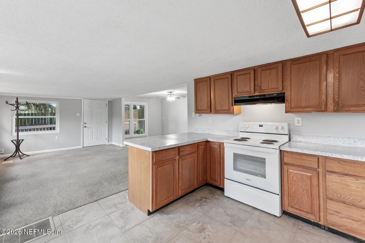 7900 Concord Boulevard W, Jacksonville, FL 32208 Photo