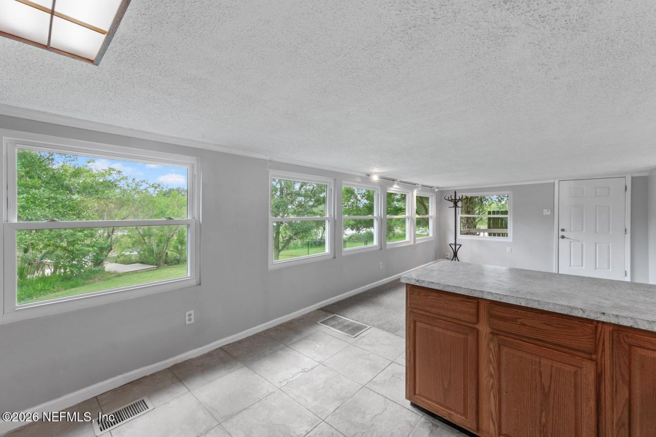 7900 Concord Boulevard W, Jacksonville, FL 32208 Photo