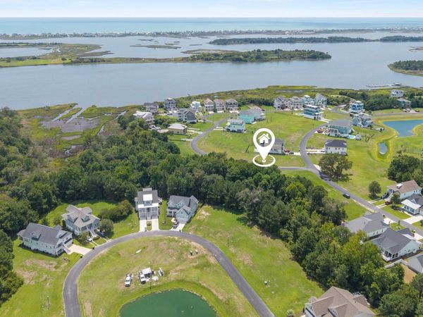 207 Marshside Landing , Holly Ridge, NC 28445