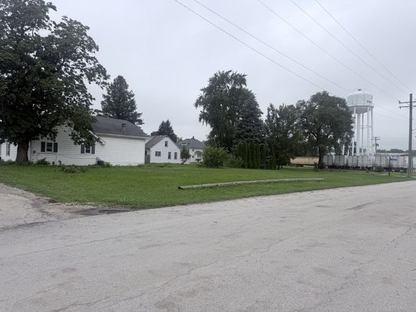304 Washington Street , Peotone, IL 60468