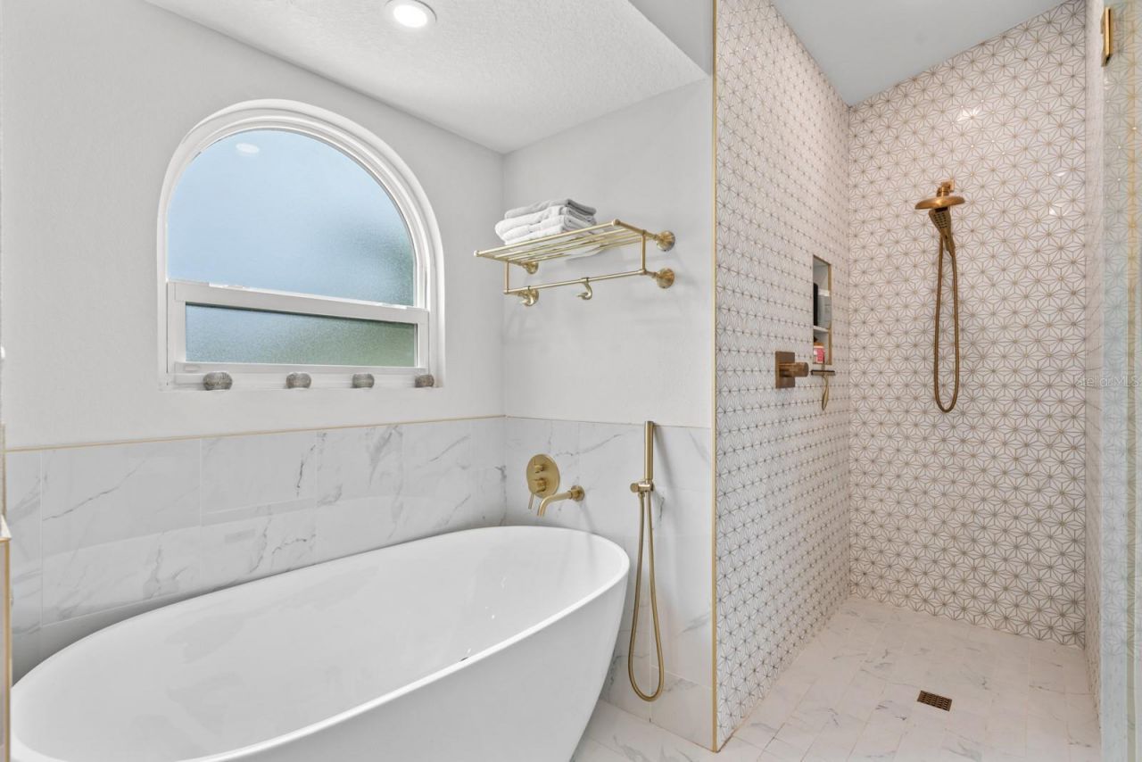 6187 9th Avenue Circle Ne, Bradenton, FL 34212 Photo