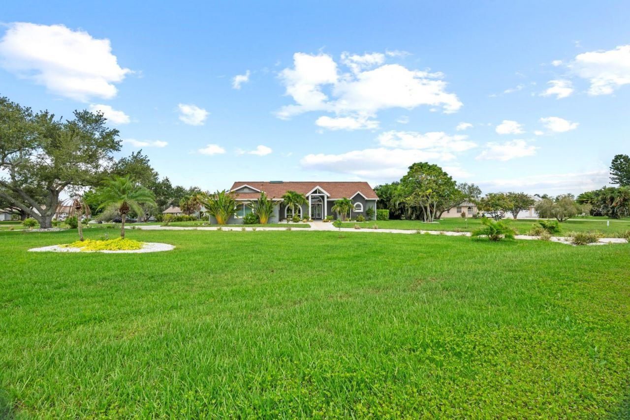 6187 9th Avenue Circle Ne, Bradenton, FL 34212 Photo