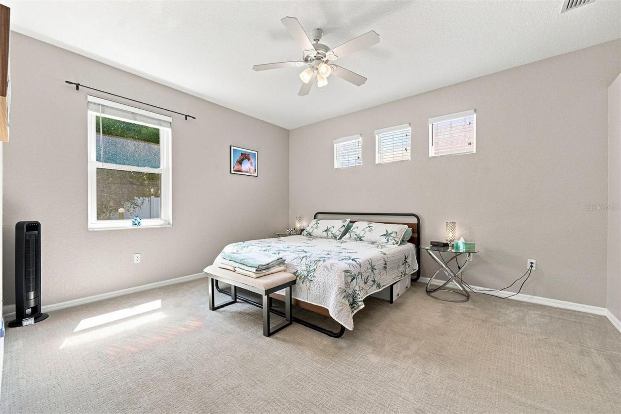 7707 33rd Street E, Sarasota, FL 34243 Photo