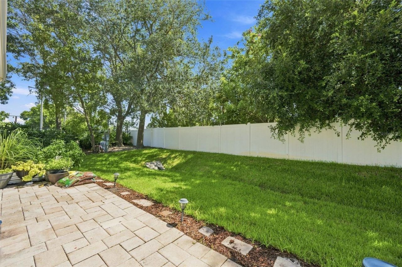 7707 33rd Street E, Sarasota, FL 34243 Photo