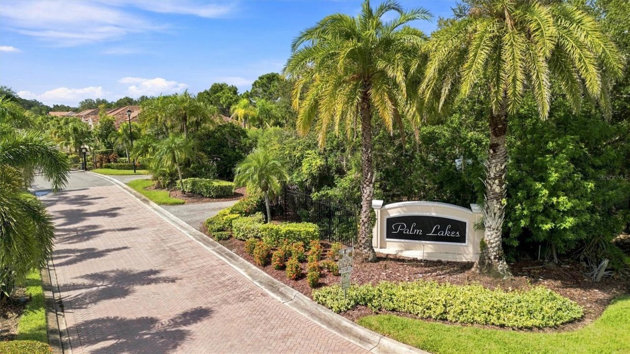 7707 33rd Street E, Sarasota, FL 34243 Photo