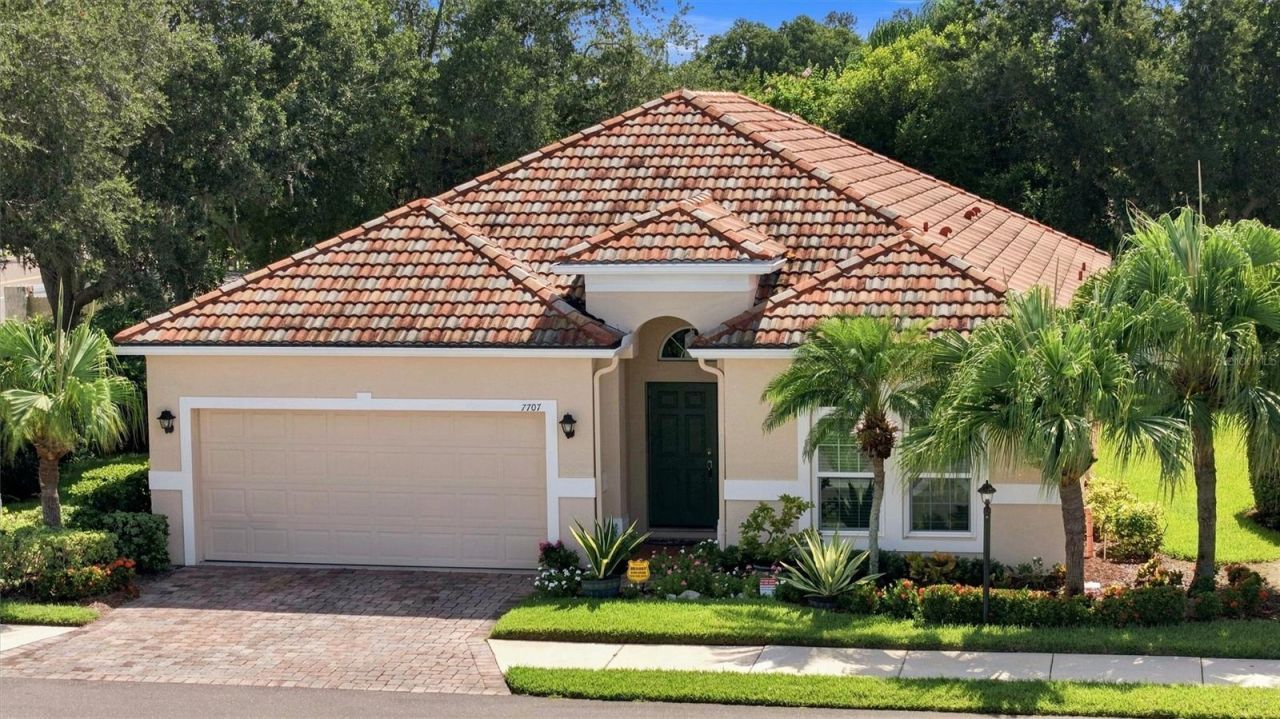 7707 33rd Street E, Sarasota, FL 34243 Photo