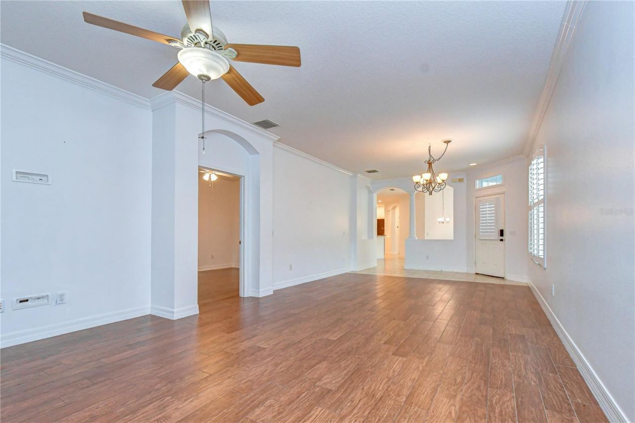 6026 Sandhill Ridge Drive, Lithia, FL 33547 Photo
