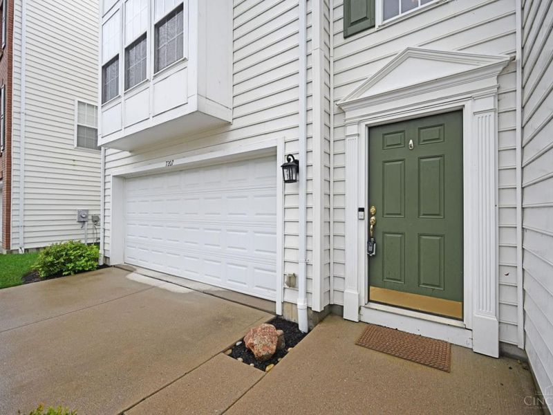 7207 Ivy Way, Newtown, OH 45244 Photo 3