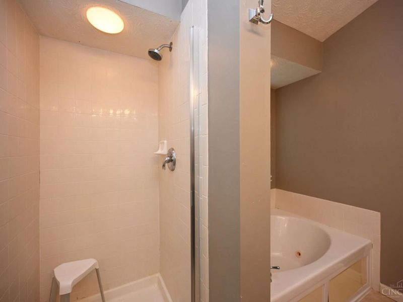 7207 Ivy Way, Newtown, OH 45244 Photo 31