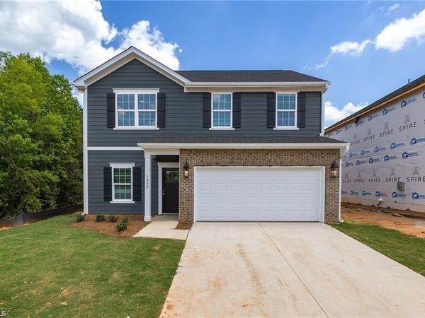 4198 Emmas Way, East Bend, NC 27018
