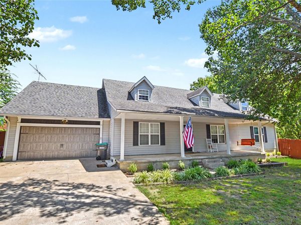 508 Covington Place , Tahlequah, OK 74464