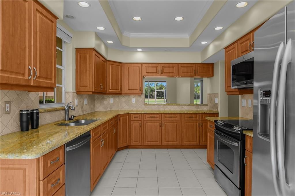 13550 Southampton Dr, Bonita Springs, FL 34135 Photo