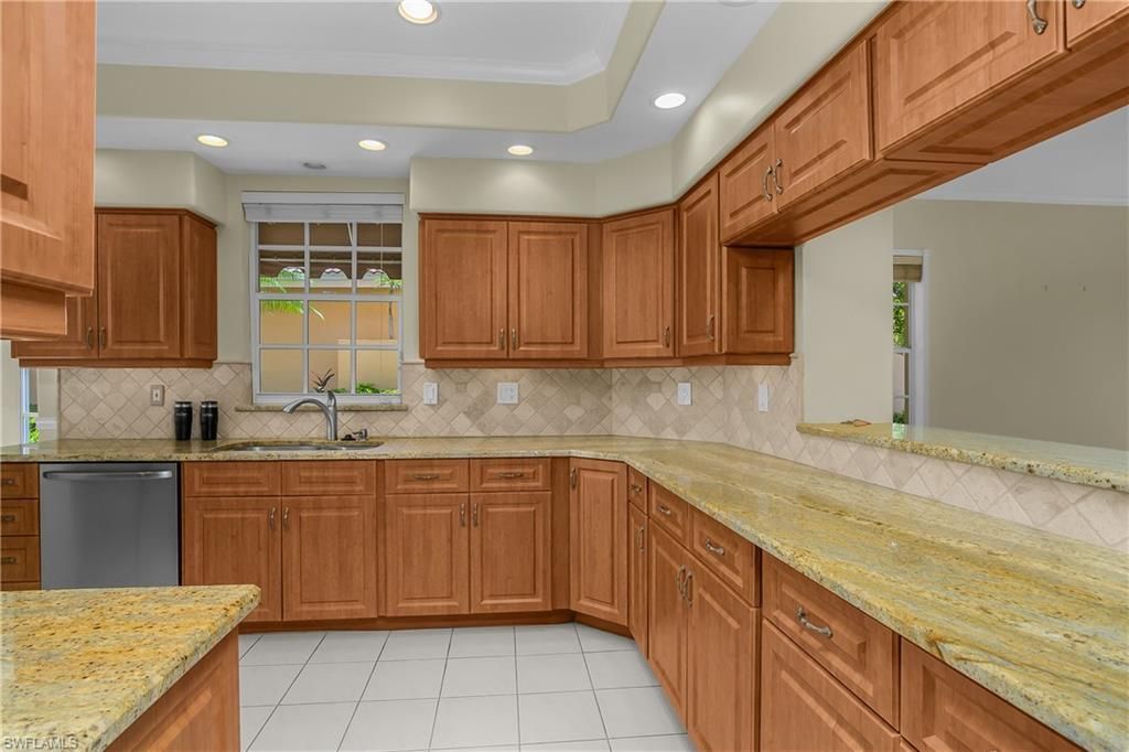 13550 Southampton Dr, Bonita Springs, FL 34135 Photo