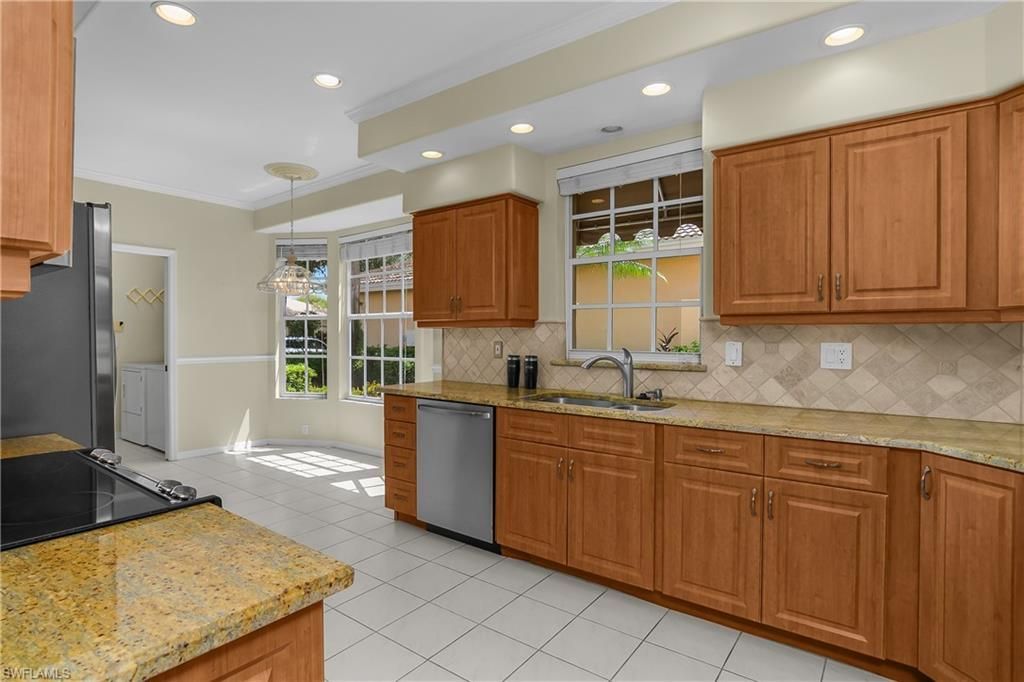 13550 Southampton Dr, Bonita Springs, FL 34135 Photo