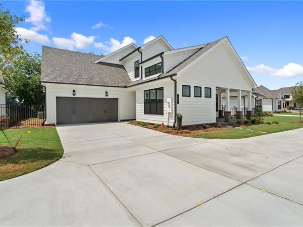 585 Gavitt Drive, Cumming, GA 30040
