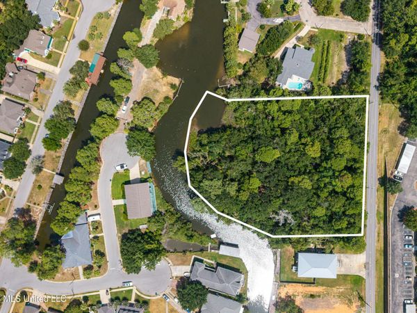 Magnolia Street, Gulfport, MS 39507