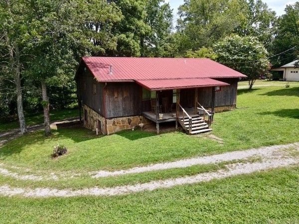 5615 Bartlett Rd , Cookeville, TN 38501