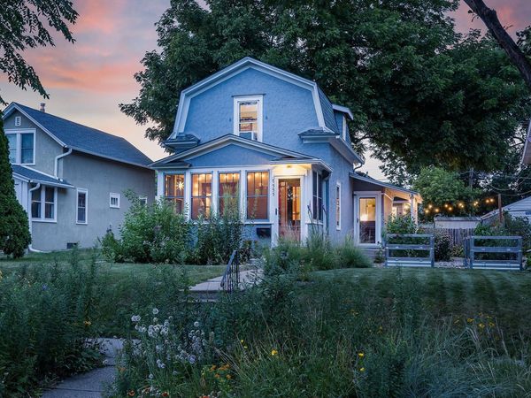 1555 Almond Avenue, Saint Paul, MN 55108