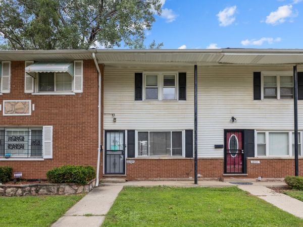 12109 S INDIANA Avenue , Chicago, IL 60628