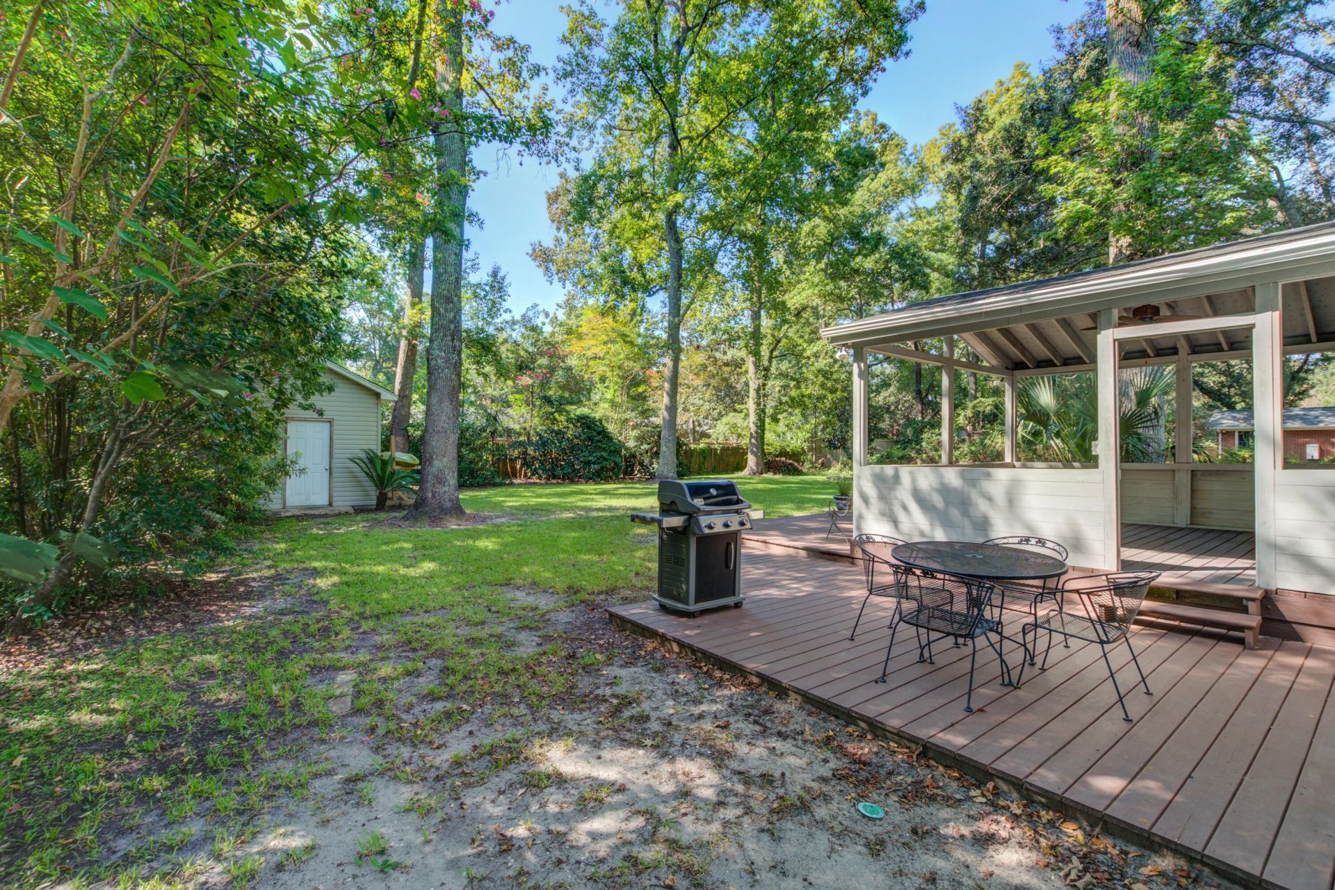 1715 Houghton Drive Photo 33