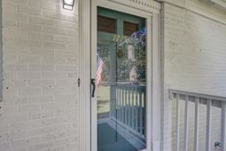 1715 Houghton Drive photo 4