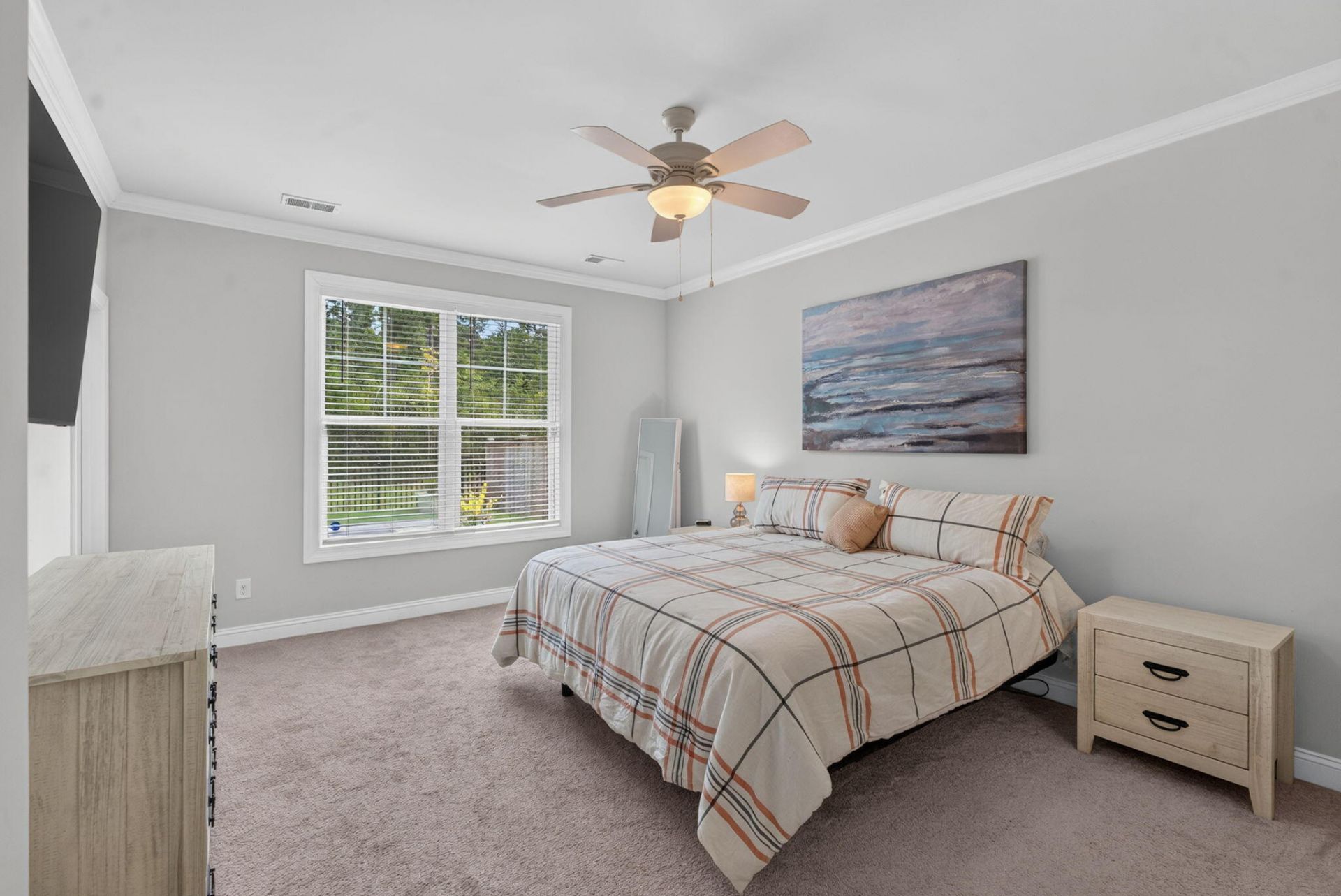 216 Shortmarsh Street Photo 17