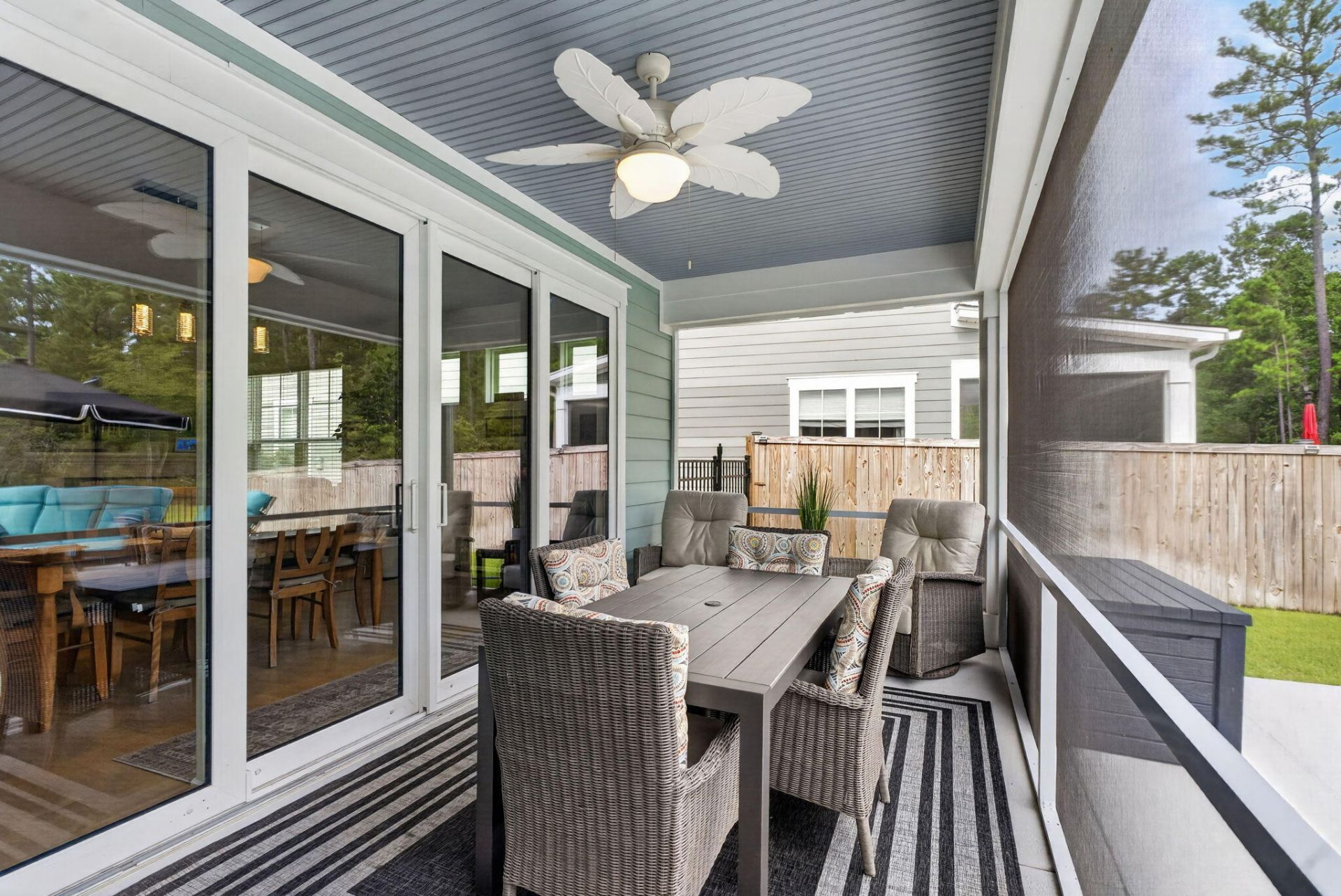 216 Shortmarsh Street Photo 31