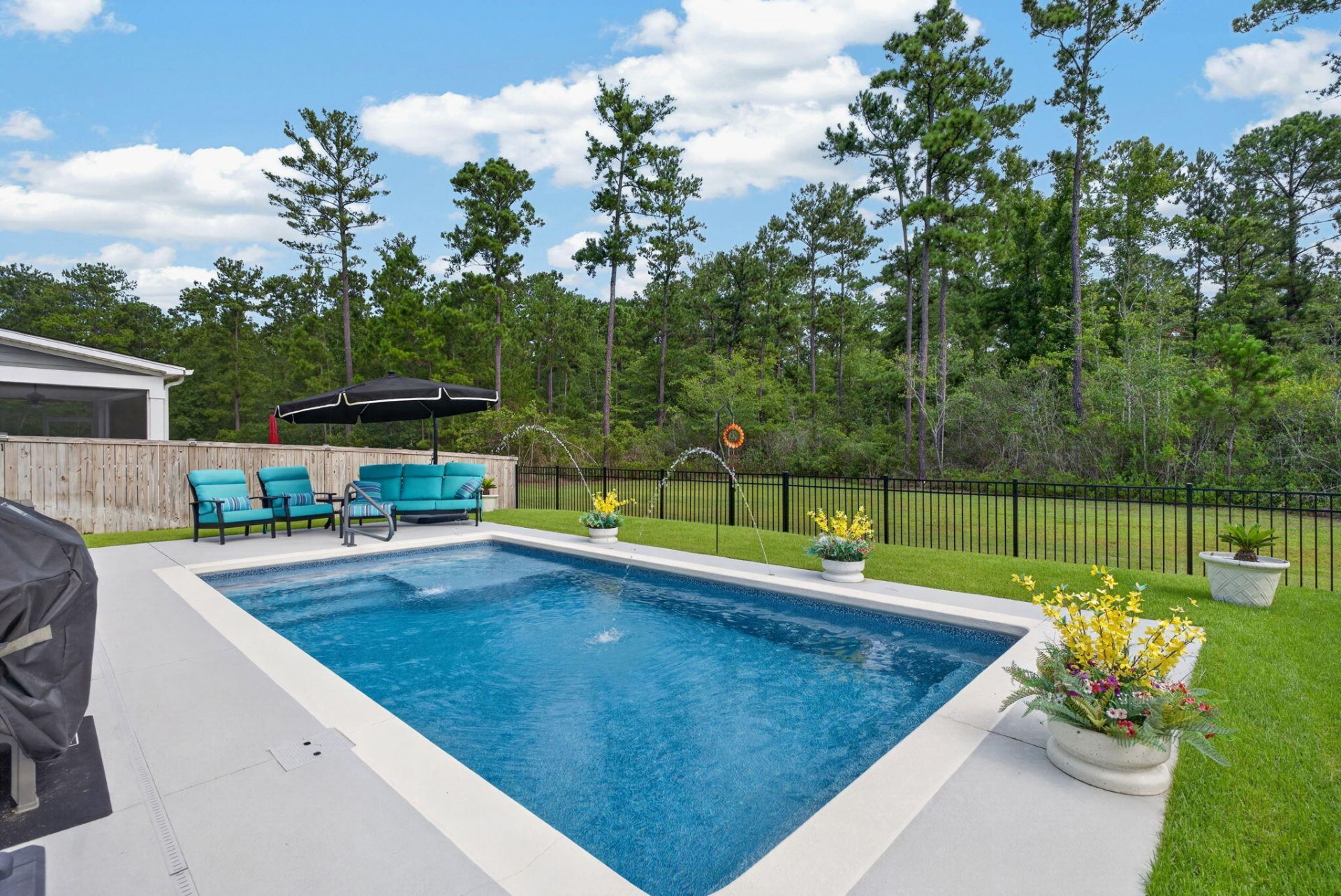 216 Shortmarsh Street Photo 34