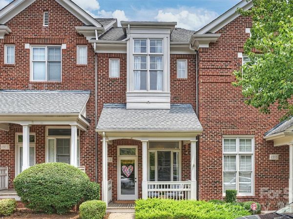 4913 South Hill View Drive, Charlotte, NC 28210