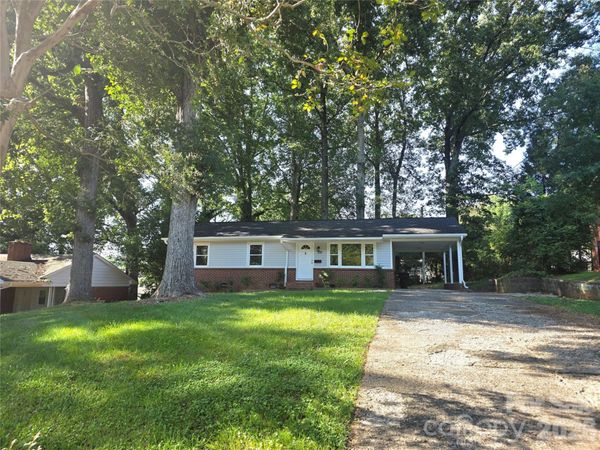 733 Crestwood Avenue, Gastonia, NC 28054