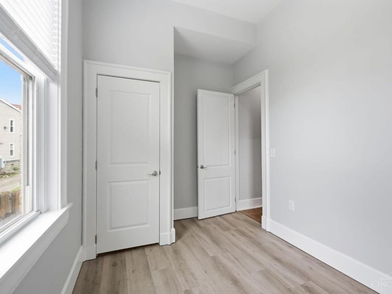 2281 Loth Street, Cincinnati, OH 45219 Photo 13