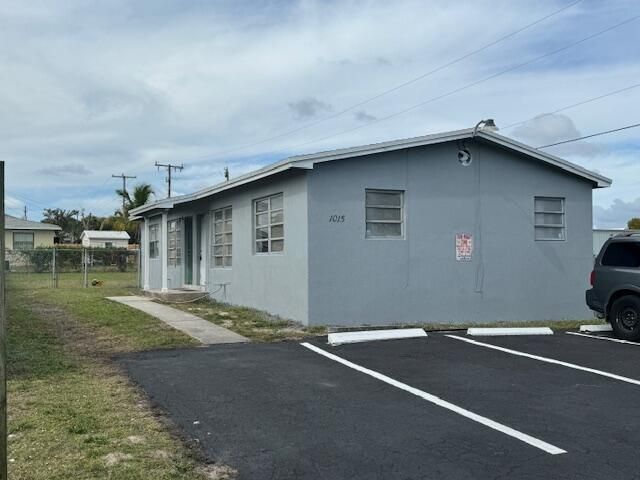 1015 Avenue I, Unit 1, Riviera Beach, FL 33404 Photo
