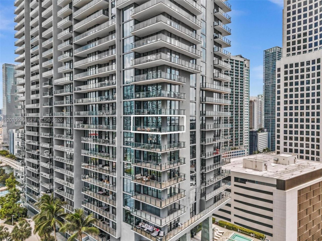 68 SE 6th St, Unit 1702, Miami, FL 33131 Photo