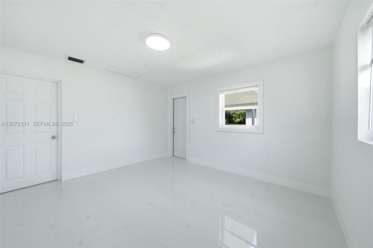 399 NW 98th St , Unit 399, Miami, FL 33150 Photo