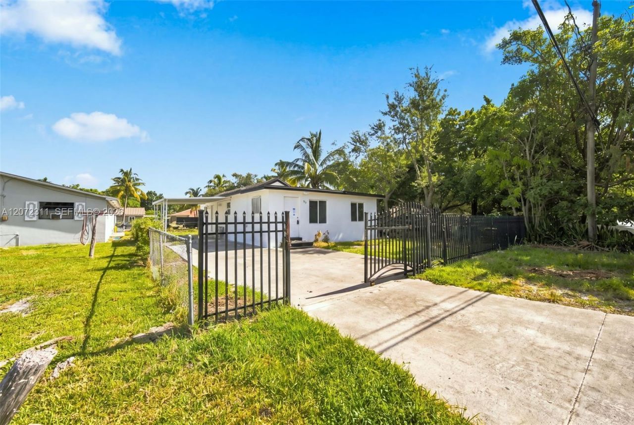 399 NW 98th St , Unit 399, Miami, FL 33150 Photo