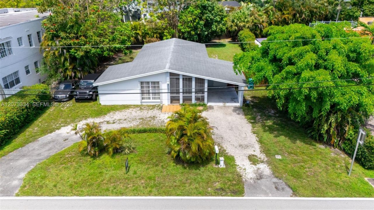 11600 NE 6th Ave , Biscayne Park, FL 33161 Photo