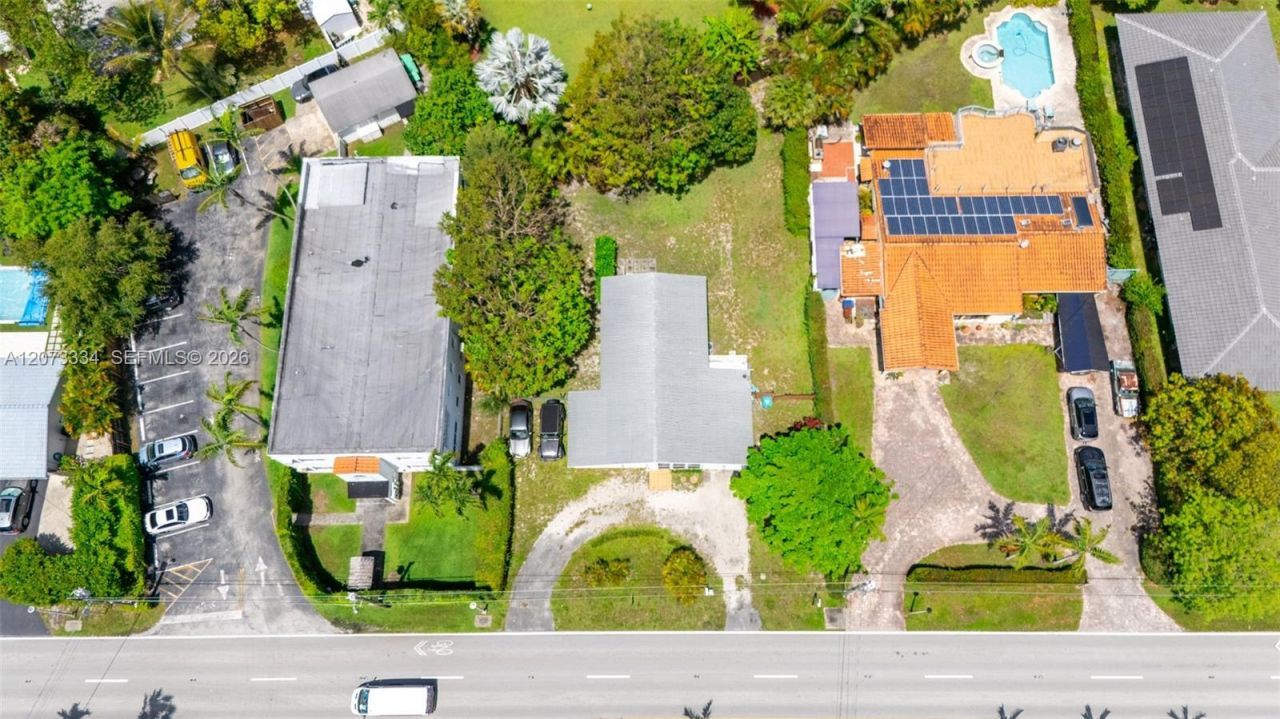 11600 NE 6th Ave , Biscayne Park, FL 33161 Photo