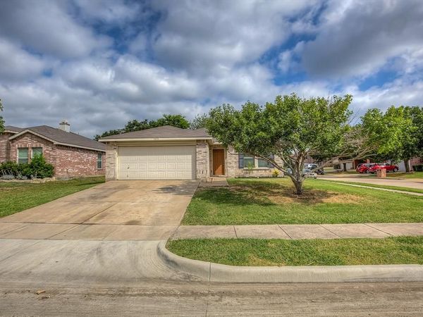 5433 Scotts Valley Street, Fort Worth, TX 76244