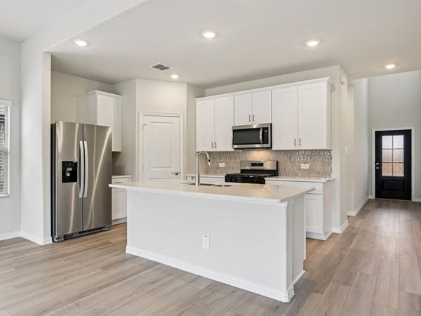 2113 Longchamp Lane, Seagoville, TX 75159