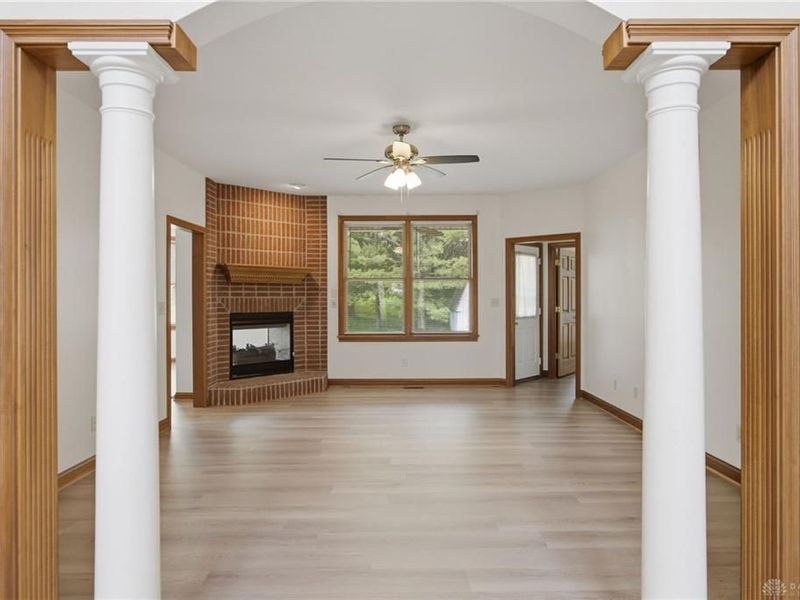 816 Winding Brook Drive, Oxford, OH 45056 Photo 9