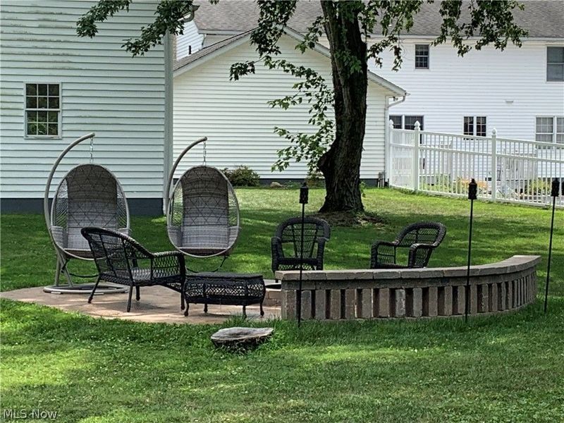 1415 Lake Center Street NW, Uniontown, OH 44685 Photo 25