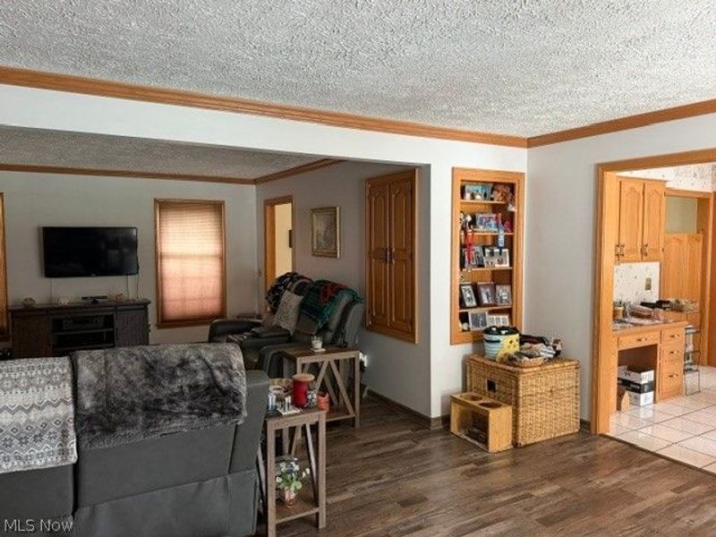 1415 Lake Center Street NW, Uniontown, OH 44685 Photo 3