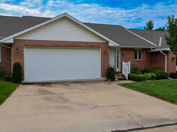 503 Donegal Drive, Quincy, IL 62305