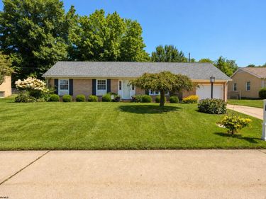 142 Driftwood Road, Bridgeport, WV 26330
