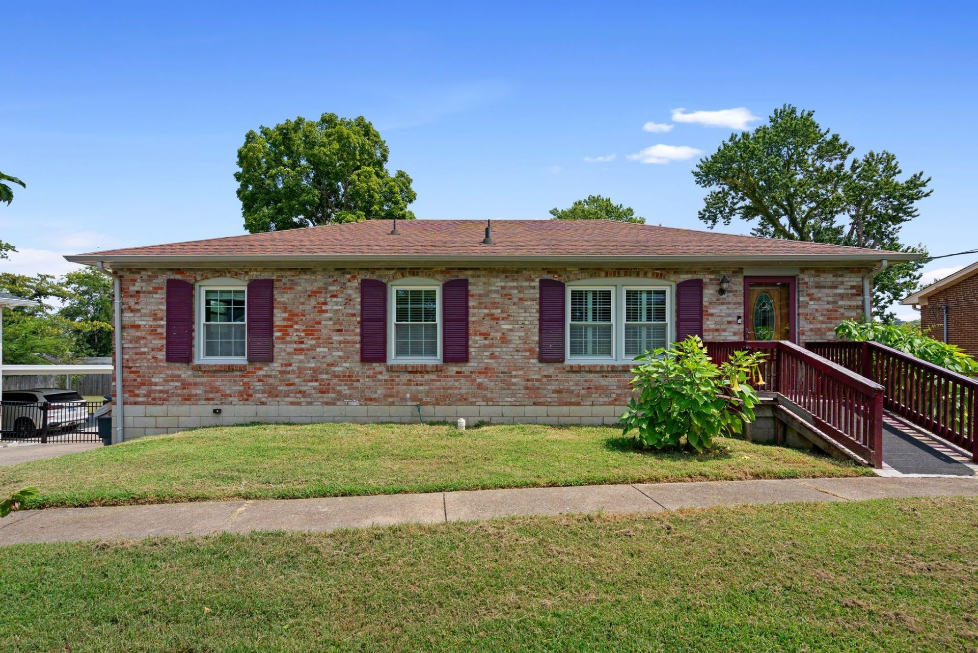 634 River Rouge Dr, Nashville, TN 37209 Main Photo