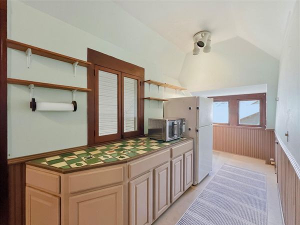 1010 Willow ST, Unit B, Austin, TX 78702