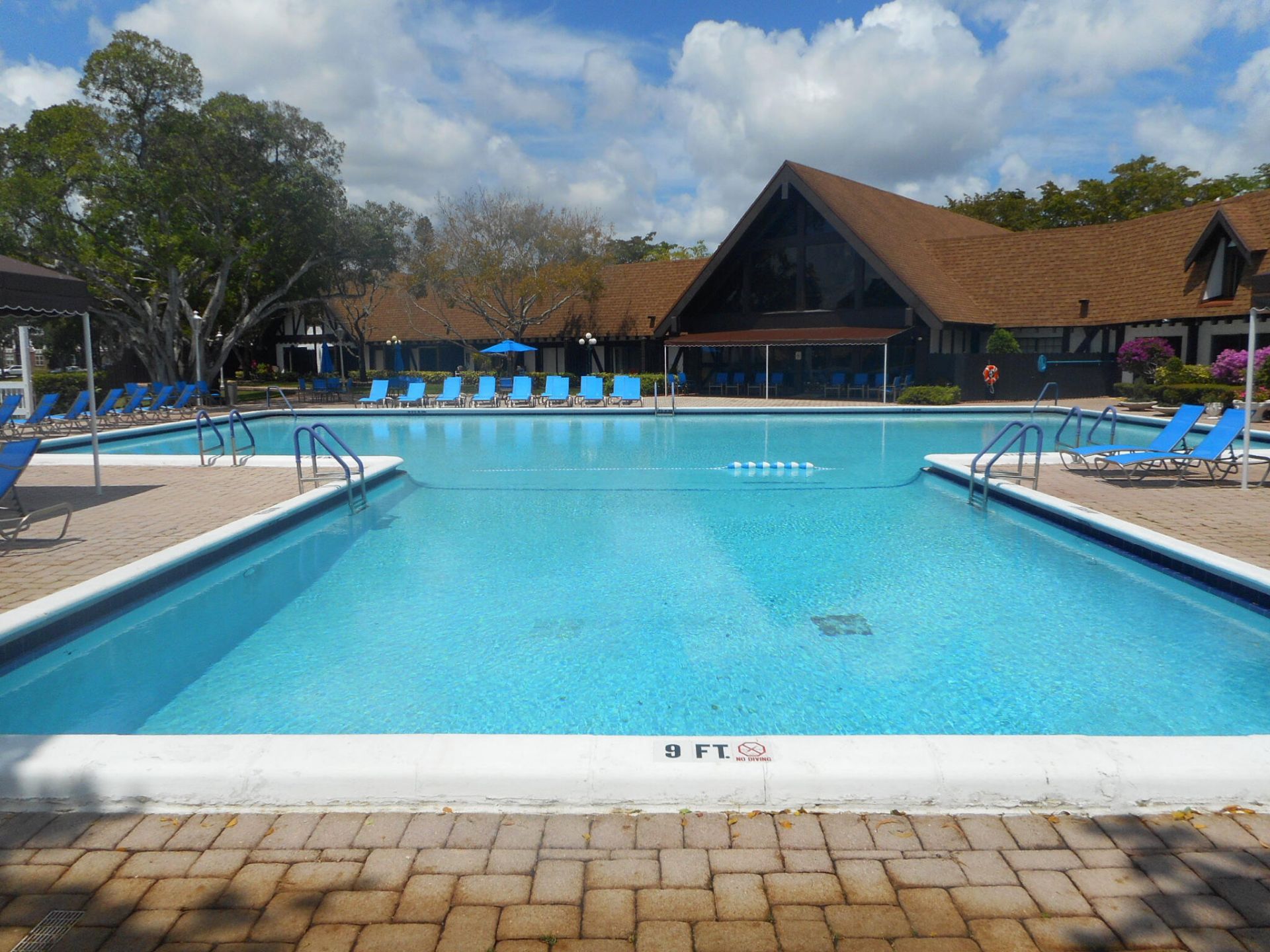 3760 Inverrary Drive, Unit 1T, Lauderhill, FL 33319 Photo