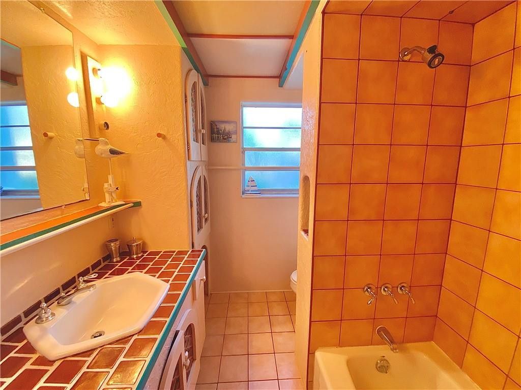 8506 Old Country Manor, Unit 213, Davie, FL 33328 Photo