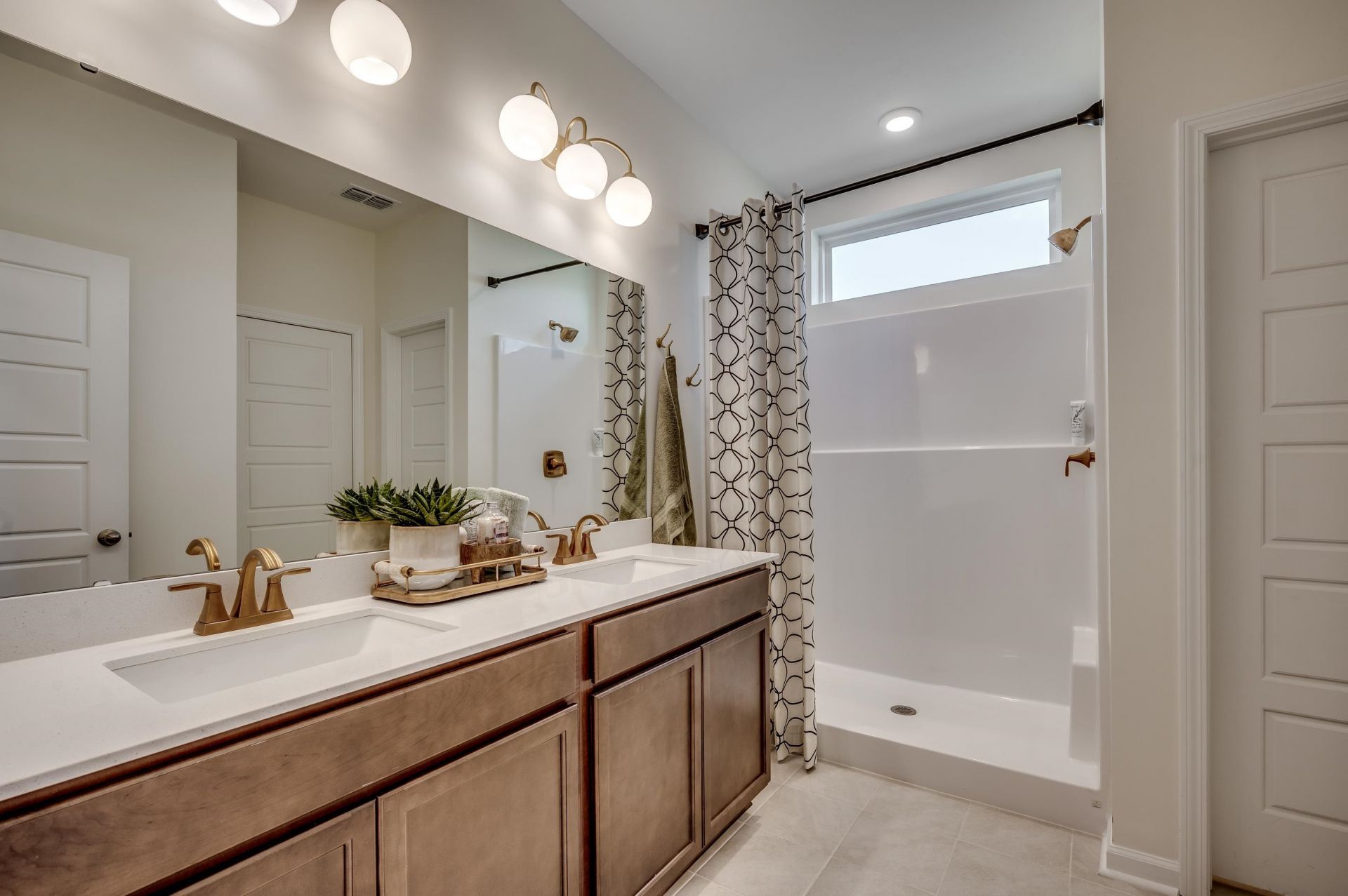 1019 Cavaletti Ct. Photo 7